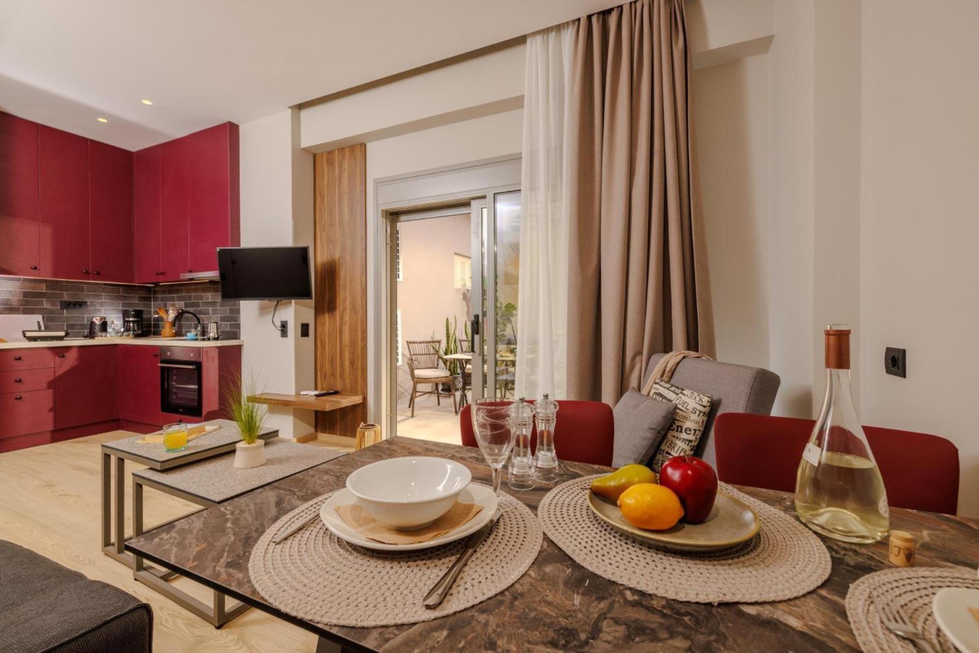 Jolly Suites كاندية المظهر الخارجي الصورة