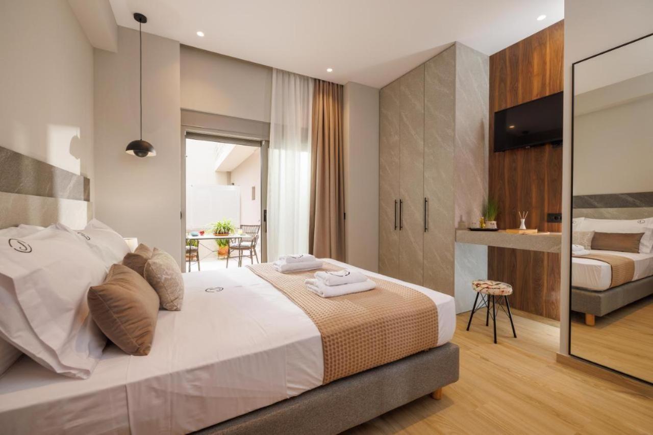 Jolly Suites كاندية المظهر الخارجي الصورة