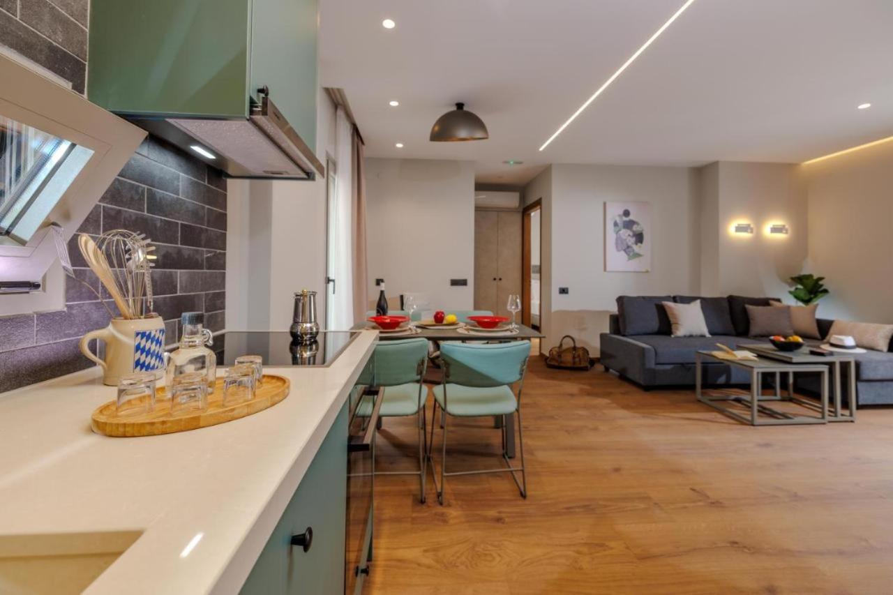 Jolly Suites كاندية المظهر الخارجي الصورة