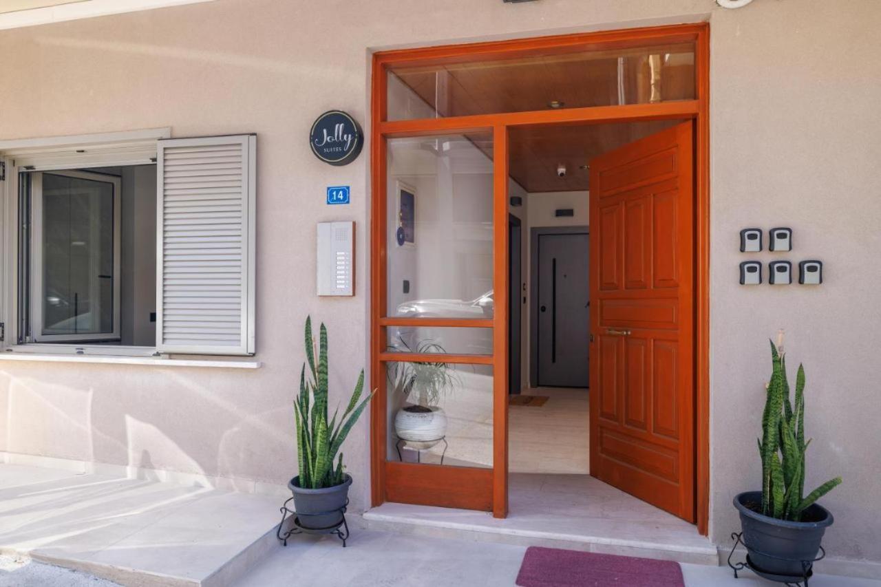 Jolly Suites كاندية المظهر الخارجي الصورة